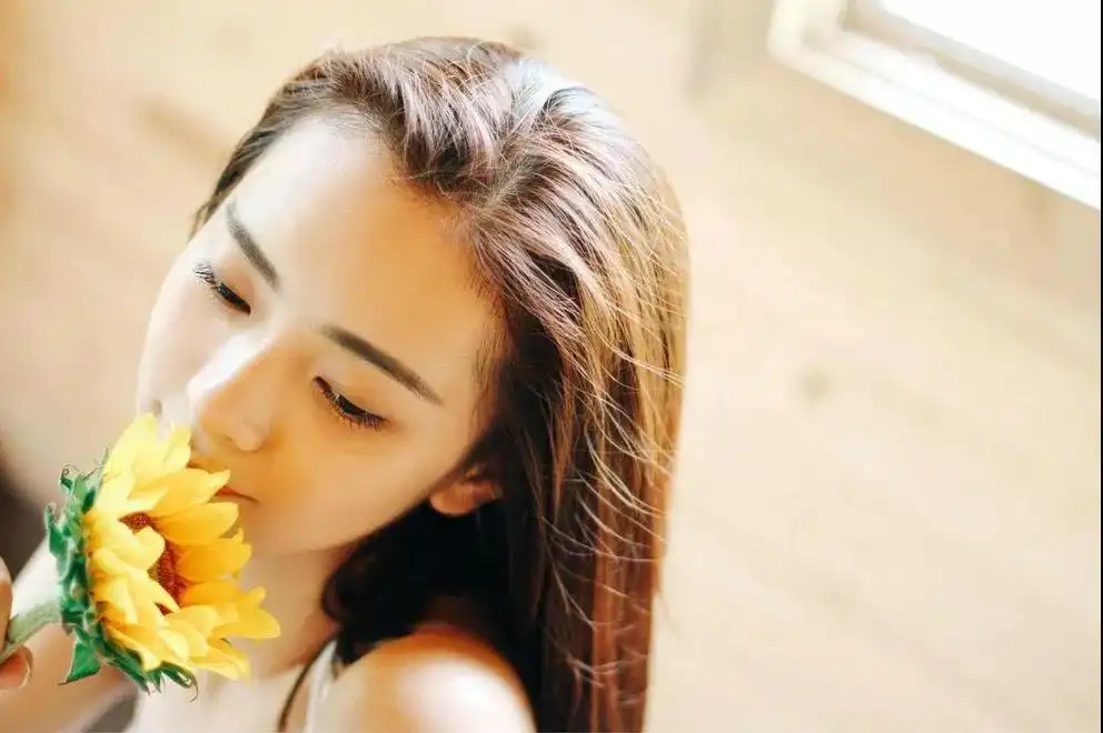 女命身弱官殺旺能嫁貴夫嗎？喜印來生富貴滿堂