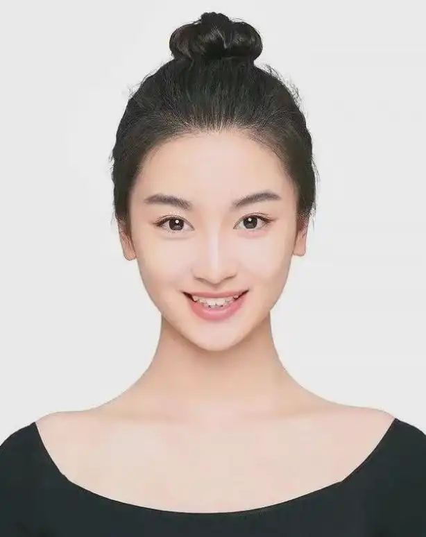 日坐七殺女命：為喜用神婚後因夫興家